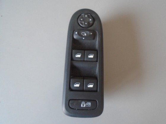 Botão Vidro frt esq Peugeot 508 SWI 1.6 Blue HDI 120 refº 98 026 370 - 178164 